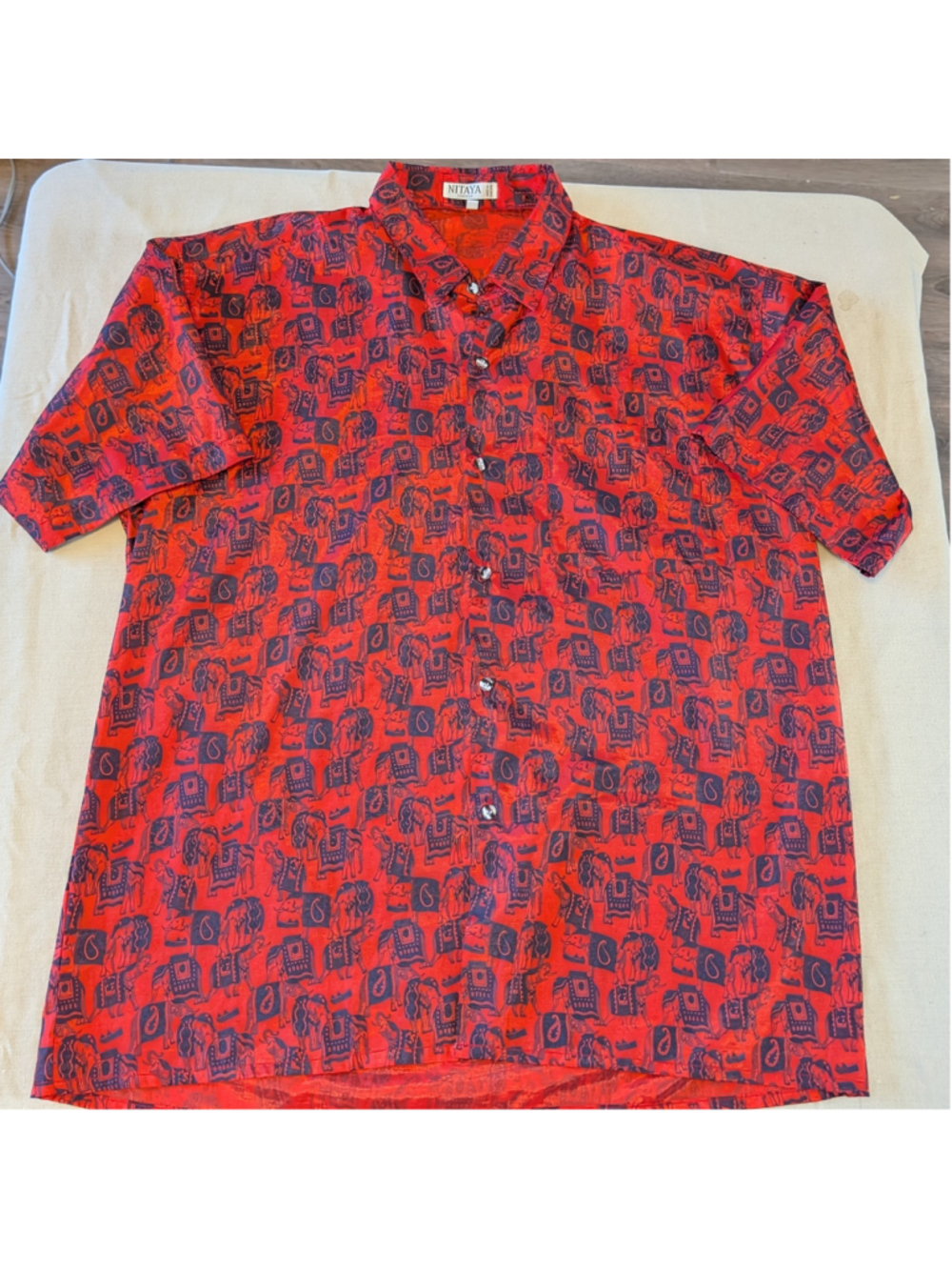 Thai Silk Elephant Print Shirt Mens XL Red Black Button Up Resort Festival - Picture 7 of 8